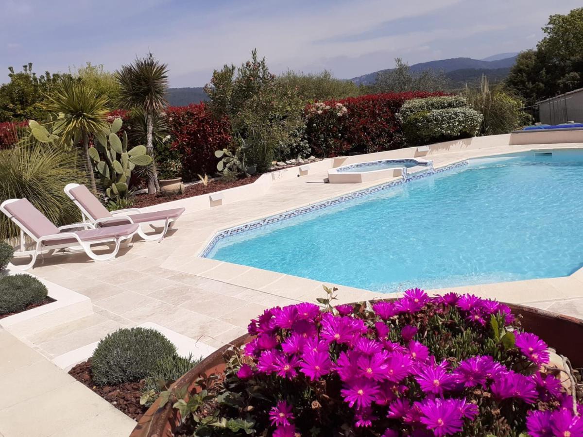 Gite Provencal Independant Avec Piscine Chauffee : Le Suy Bien Flayosc Exterior photo