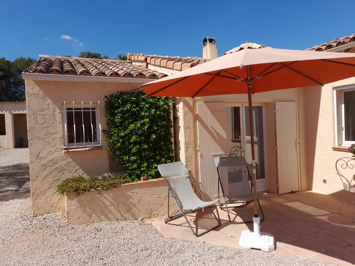 Gite Provencal Independant Avec Piscine Chauffee : Le Suy Bien Flayosc Exterior photo